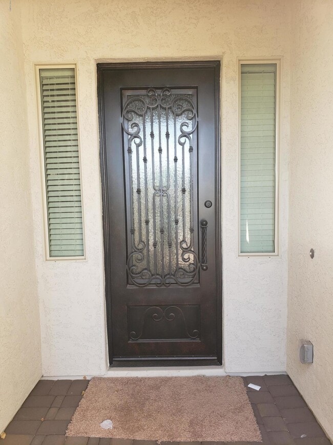 Photo - 8552 W Midway Ave