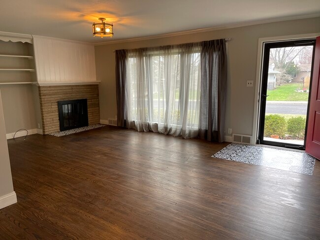 Photo - 4202 N Devon Ln