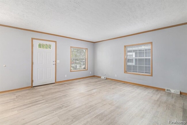 Building Photo - 23748 Crossley Ave Rental