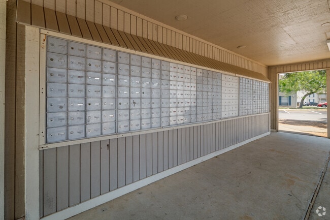 Mail Center
