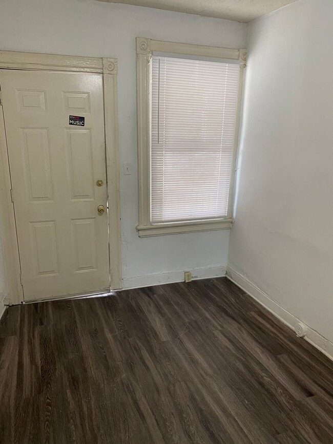 Photo - 14 S Plum St Unit Apt # A (1st Fl)