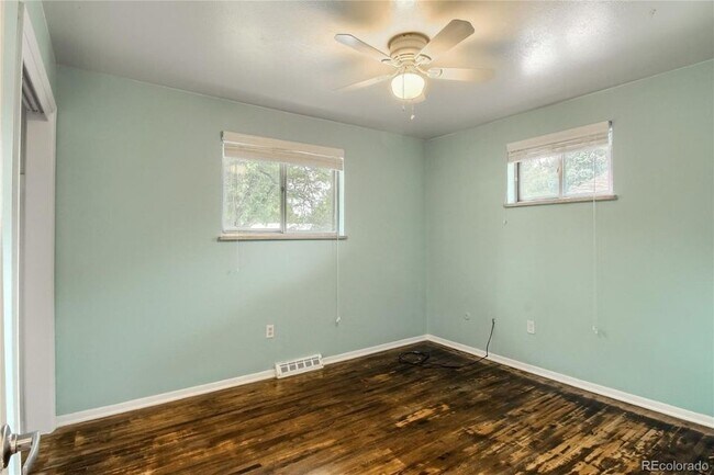 Photo - 620 S Oswego St