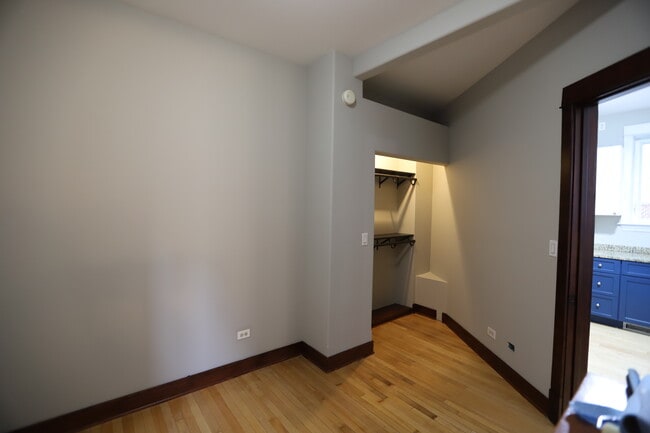 Photo - 2320 W Armitage Ave Unit Apt 1