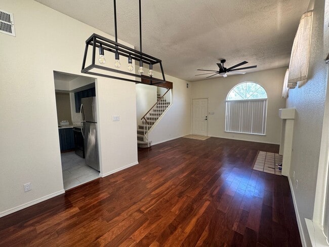 Photo - Beautiful 3 bedroom 2.5 bathroom NW Albuquerque.