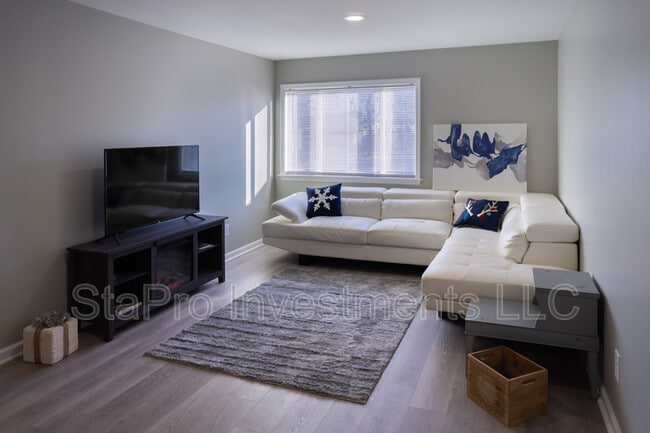 Photo - 2360 Hamilton Ave Unit 39