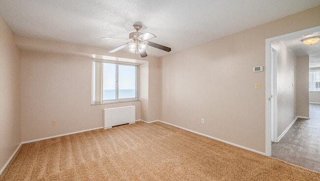 12000 Edgewater