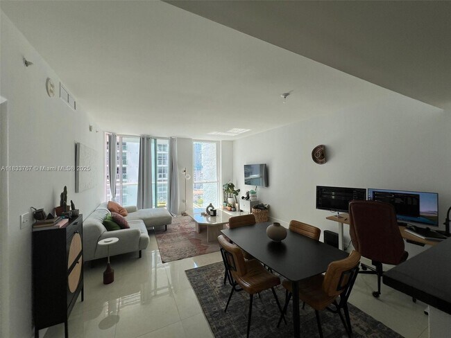 Photo - 253 NE 2nd St Condo Unit 1904