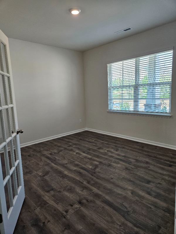 Photo - 186 Falcon Ln