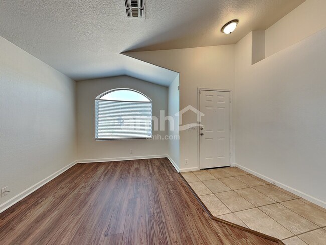 Photo - 9255 W Brown St