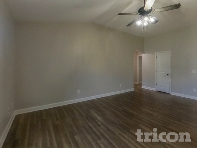Photo - 456 Blairwood Ct