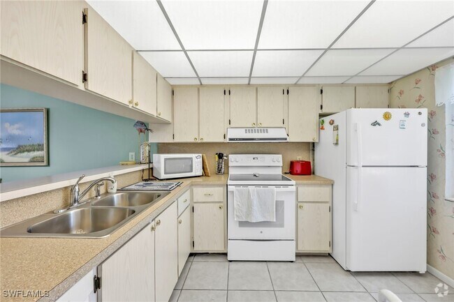 Building Photo - 142 Palm Dr Unit 3009 Rental