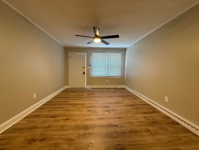 Photo - 3 Bedroom/1 Bath home for rent