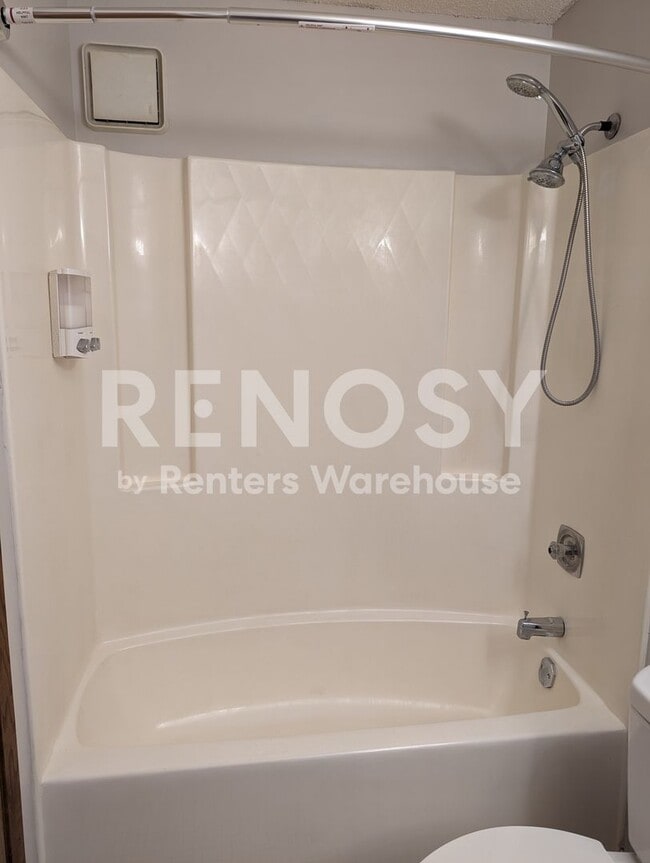 Photo - Available now - downtown Saint Paul Views - 1 Bed/1Bath Condo