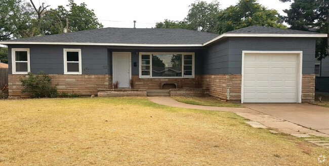 Building Photo - 4817 40th St Rental