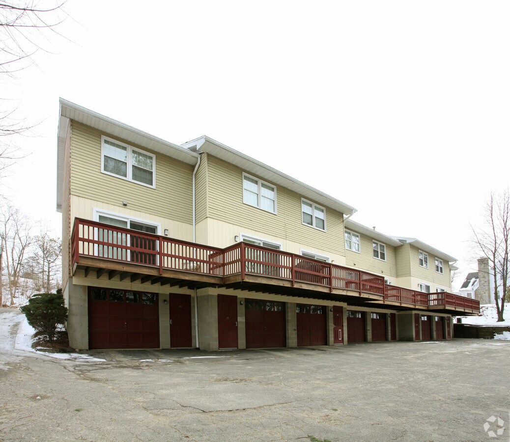 Photo - 161-175 Kinney St Townhomes