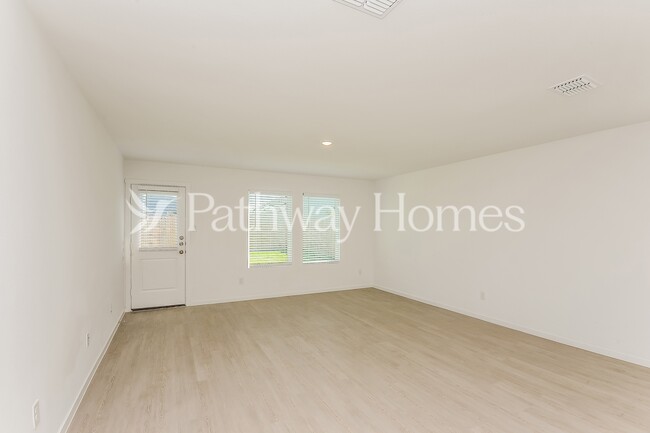 Photo - 1133 Calamian Dr