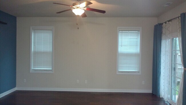 Photo - Best Value in the Area!!! Pet Friendly