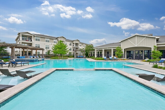 Resort-Style Pool