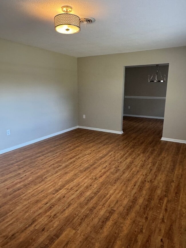 Photo - Charming 4 bedroom South Lakeland home wit...