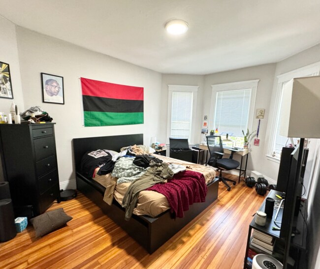 Photo - 37 Sudan St Unit 2