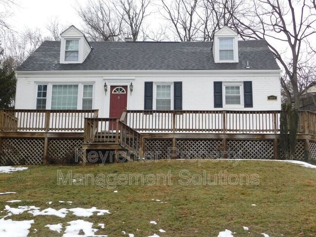 Building Photo - 811 E Beverley St Unit B
