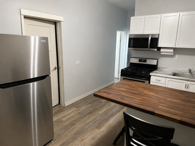 Building Photo - 1237 S 51st Ave Unit 2R