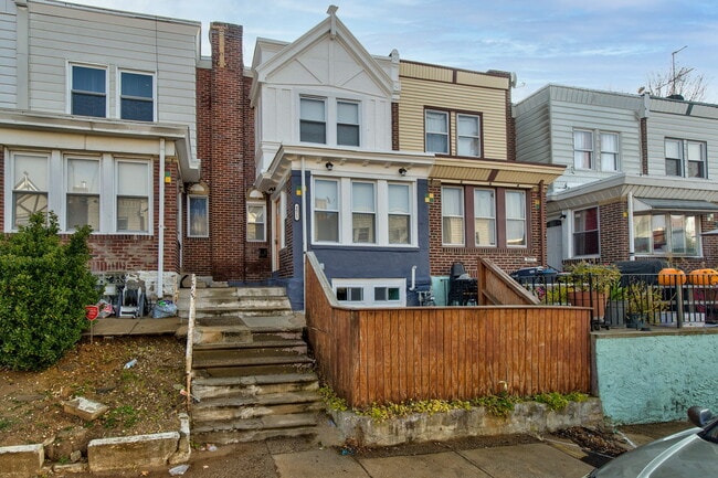 Photo - 4021 Howland St