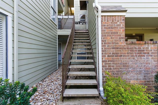 Photo - 3101 Sondra Dr Unit 201