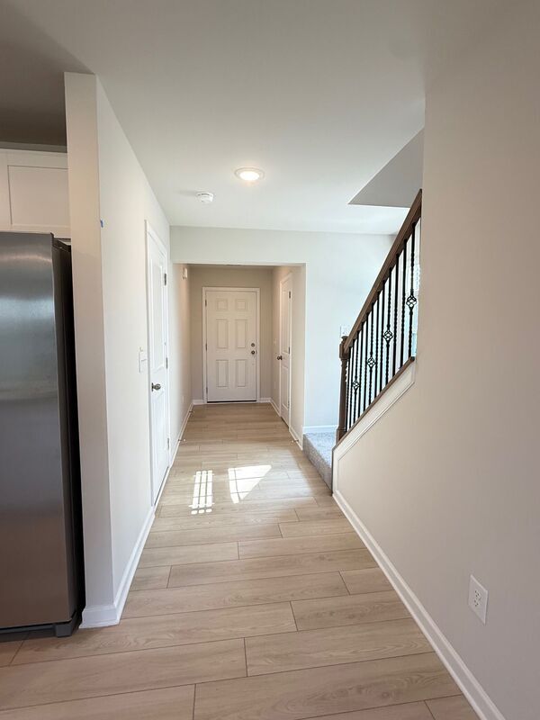 Building Photo - 813 Powder Br Dr Rental