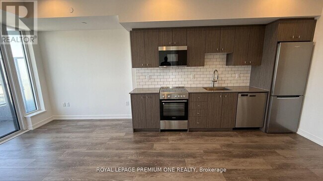 Photo - 15 Wellington St S Unité 2414