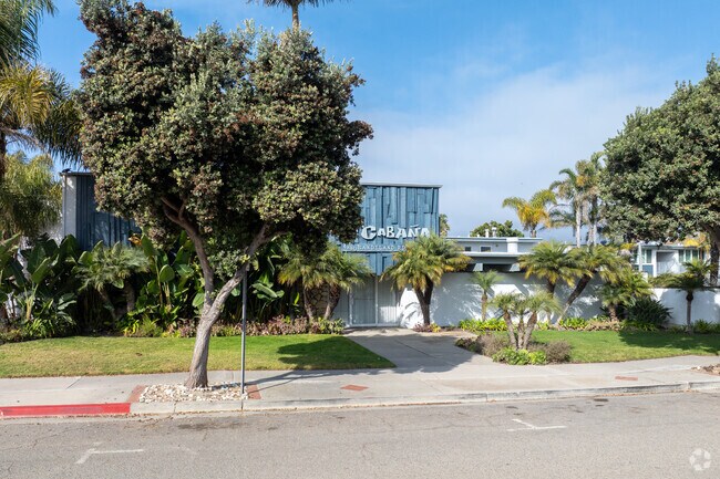Photo - La Cabana Apartments