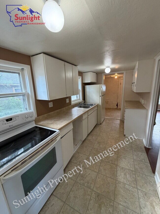 Photo - 2 Bed 1 Bath Single Family