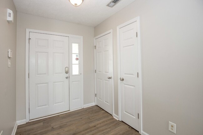 Photo - Charming 3 Bed, 2 Bath Rental Home in Raeford, NC - Don't Miss Out!
