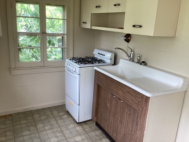 Building Photo - 5151 N 54th St Unit 2451-A N. 54th St.-Upper Rear