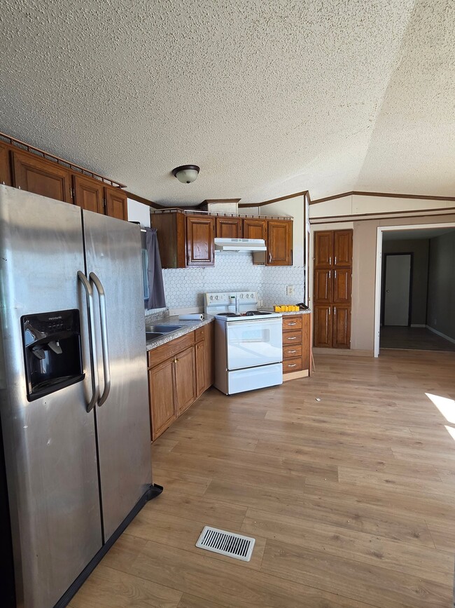 Photo - 2900 Sand Rd