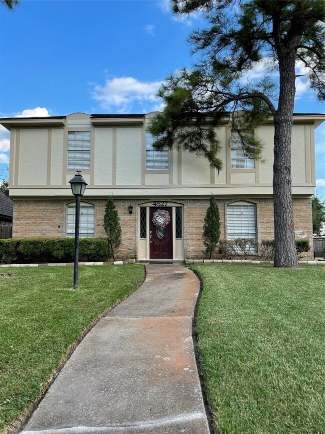 Building Photo - 4527 Geneva Dr Rental