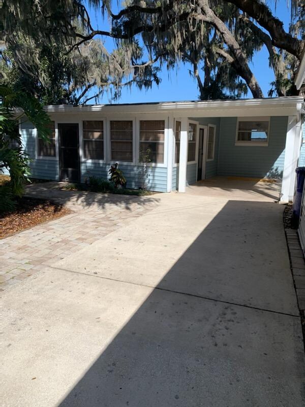 Photo - 8220 River Rd