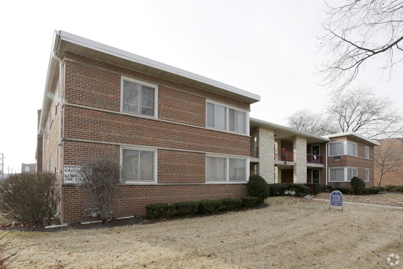 La Claire - La Claire Apartments