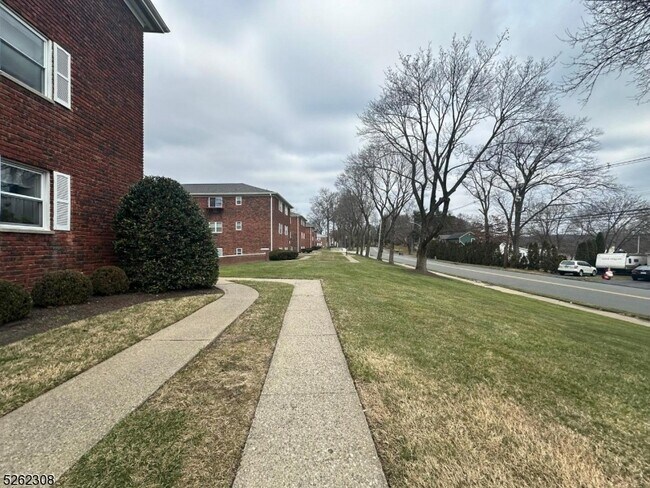 Photo - 199 C-13 Unit 1