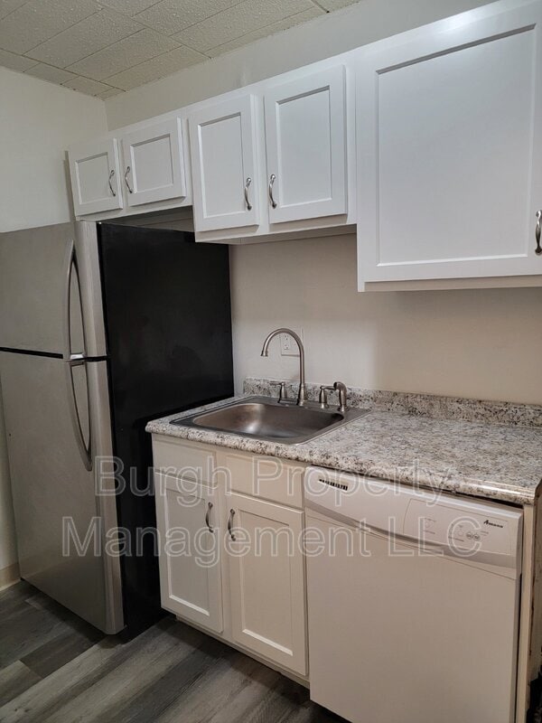Photo - 634 Southcrest Dr Unit 10