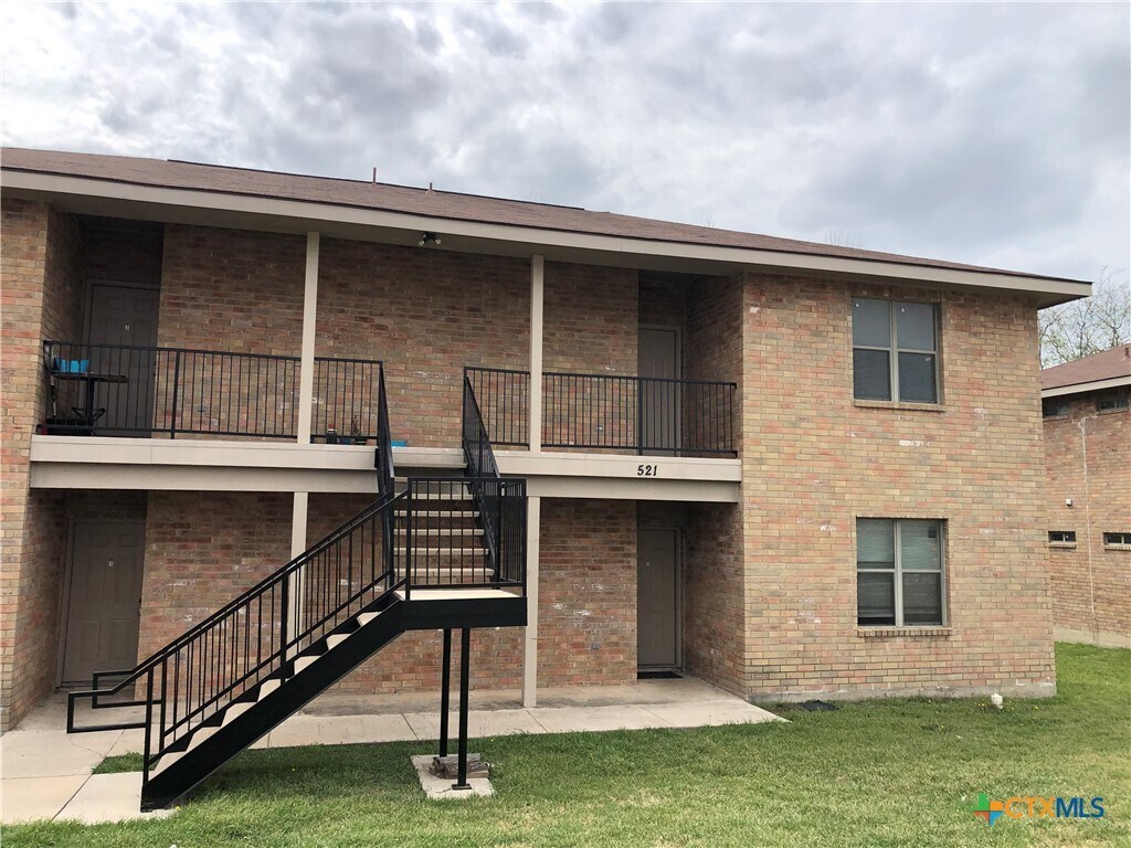 Photo - 521 Dukeway Dr