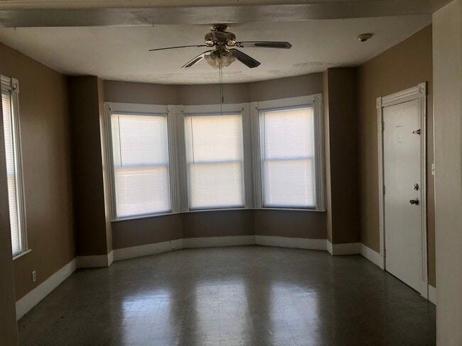 Photo - 1641 Acushnet Ave Unit 1641 Acushnet Ave Apt#3