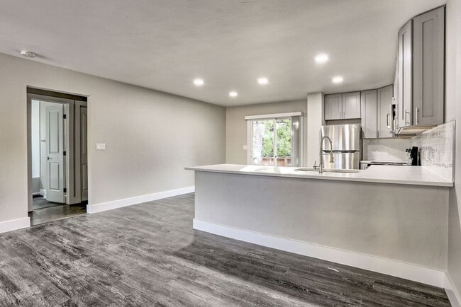 Photo - 2823 Stanford Rd Unidad 2823 Stanford Rd