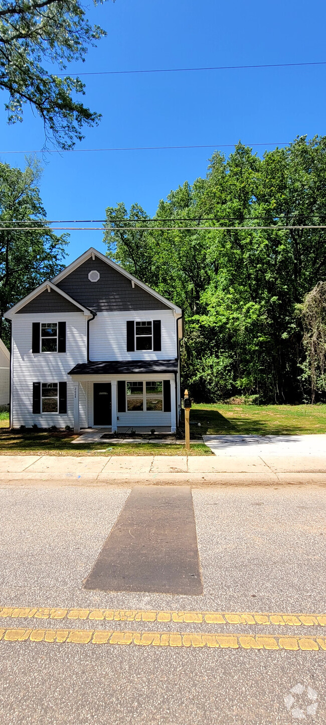 Building Photo - 2628 Kenhill Dr Rental