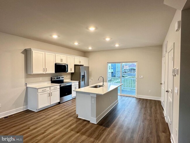 Photo - 1801 HARVEST Dr