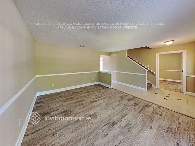 Photo - 15908 Bridgewater Ln