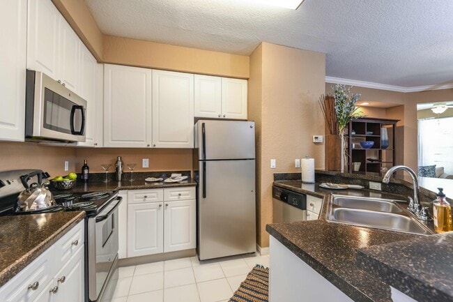 Charles Towne apartments — community photo