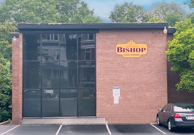 Photo - 3239 Bishop Street