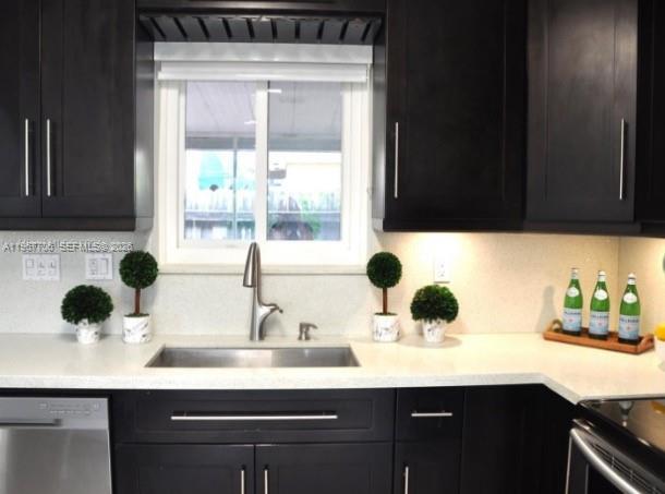 Photo - 2401 SW 31st Ave