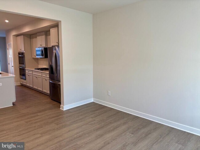 Photo - 88 Rosemary Wy